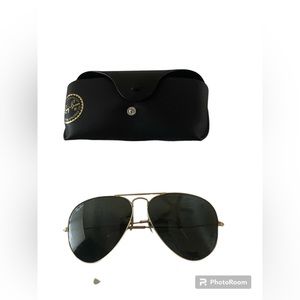 Ray Ban Aviator collection sun glasses